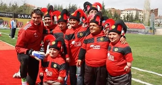 7 Cüceler'in Korkak'ı koronavirüse yenik düştü