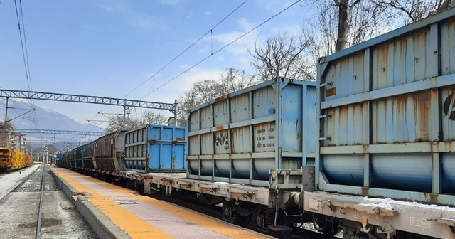 Adana&#039;da tren kazası nedeniyle hasar gören raylar onarıldı, seferler yeniden başladı