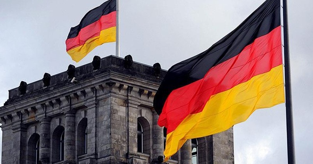 Almanya’da yeni “Enfeksiyon Koruma Yasası” federal mecliste kabul edildi