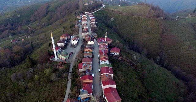 Aynı cadde üzerinde 1 dakika arayla iftar