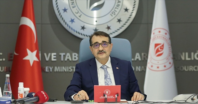 Bakan Dönmez: Sakarya Gaz Sahası&#039;nda geliştirme ve üretim devam ediyor