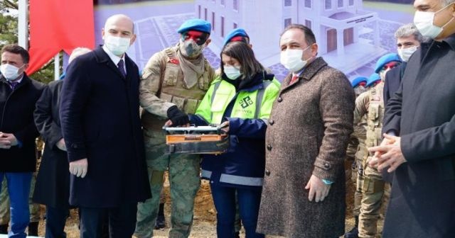 Bakan Süleyman Soylu, askeriye içerisine yapılacak caminin temelini attı