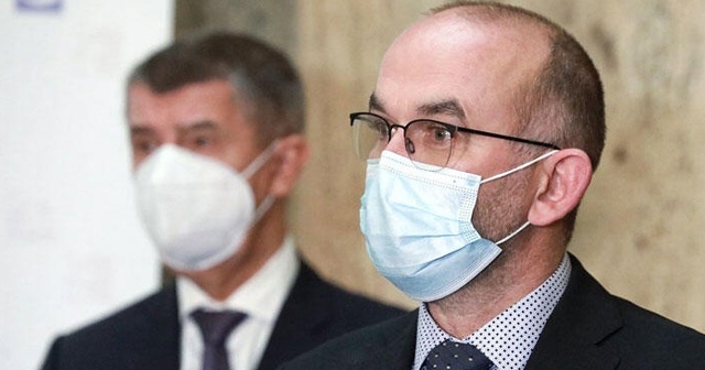 Çekya&#039;da Rus ve Çin Kovid-19 aşısı Sağlık Bakanı&#039;nı yerinden etti