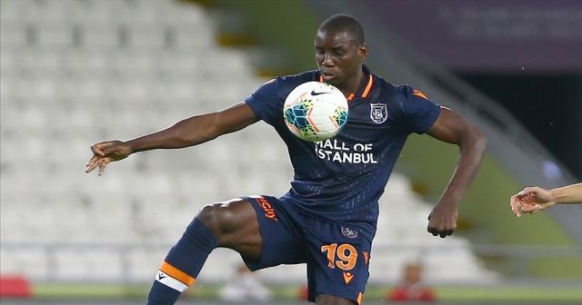 Demba Ba, Medipol Başakşehir'e veda etti