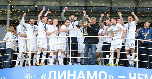 Dinamo Kiev&#039;de şampiyonluk sevinci yaşanıyor