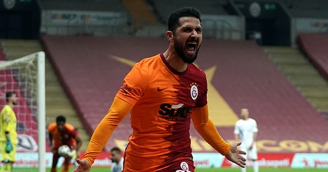 Emre Akbaba'nın ligdeki 4. golü