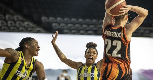 Fenerbahçe Öznur Kablo, FIBA Kadınlar Avrupa Ligi&#039;nde finale yükselemedi