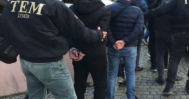 FETÖ&#039;nün TSK yapılanmasına yönelik İstanbul ve İzmir merkezli operasyonda toplam 159 tutuklama