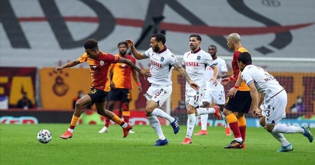 Galatasaray sahasında Trabzonspor ile 1-1 berabere kaldı