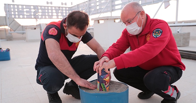 İftar topu yerine ses bombası kullanılıyorlar