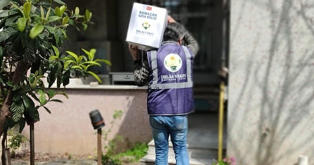 İhlas Vakfı hayırseverlerin bağışlarını ihtiyaç sahiplerine ulaştırıyor