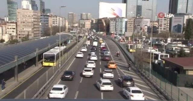 İstanbul&#039;da iftar telaşı