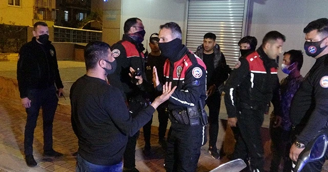 Kardeşi ceza yedi arkadaşını tokatladı