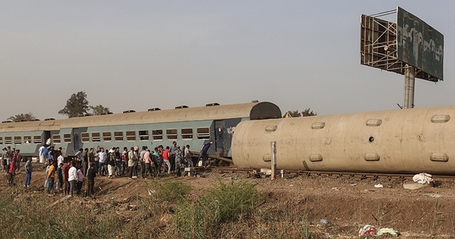 Mısır&#039;da 2002’den bu yana tren kazalarında 542 kişi öldü