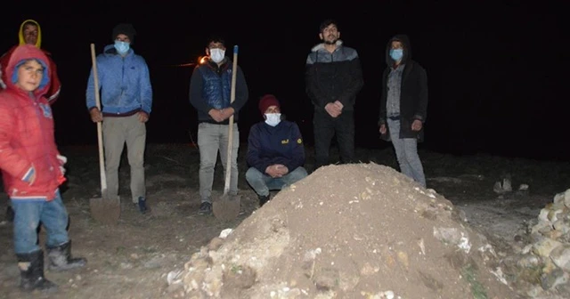 Murat Nehri’ne düşen 6 yaşındaki İpek toprağa verildi