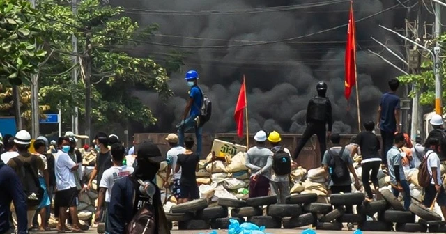 Myanmar'da protestolarda bilanço yükseldi