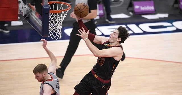 NBA'de Cedi'nin 19 sayısı Cavaliers'a yetmedi