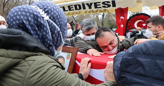 Niğdeli Şehit Uzman Çavuş Erkan Erdem son yolculuğuna uğurlandı