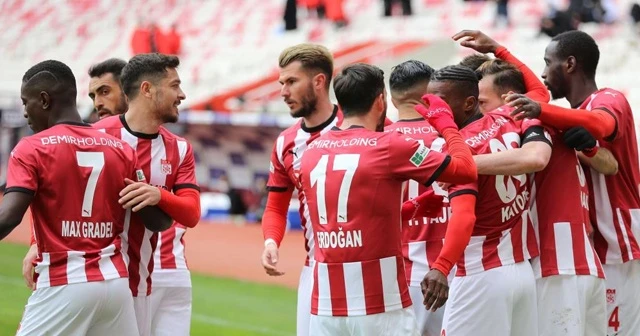 Sivasspor'da hedef yenilmezlik rekorunu kırmak