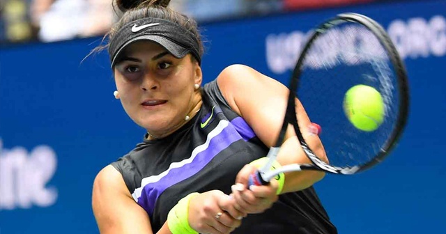 Tenisçi Bianca Andreescu korona virüse yakalandı