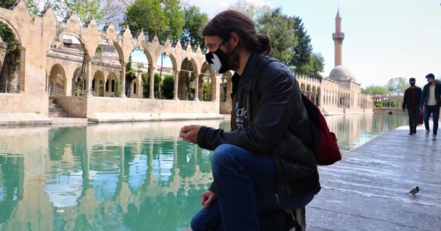 Urfa ciğeri yemek için 5 bin kilometre yol katetti