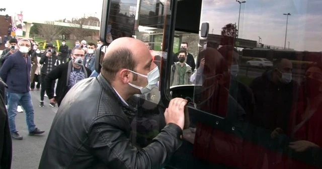 Yolculardan "gelmeyen otobüs" tepkisi
