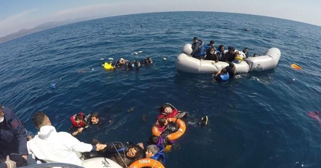 Yunanistan&#039;ın göçmenlere eziyeti: Yarım saat bizi dövdüler