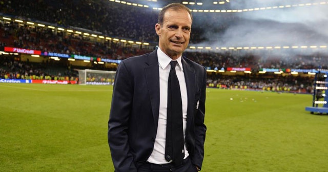 Allegri Juventus&#039;a döndü