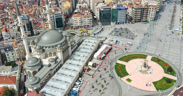 Erdoğan&#039;dan Taksim Camii paylaşımı