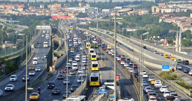 Kısıtlama sona erdi, İstanbulluların çilesi başladı