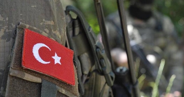Mehmetçik&#039;e hain saldırı: 1 askerimiz şehit oldu