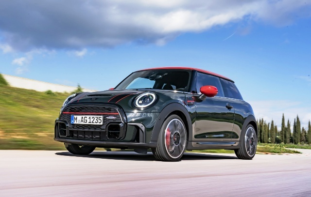 MINI John Cooper Works Türkiye yollarında