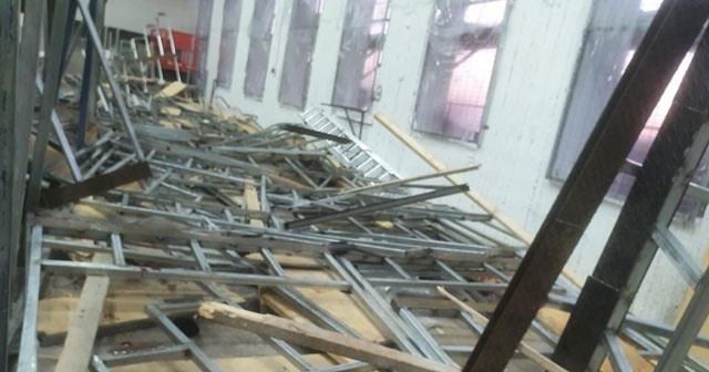 Sinagog ayininde tribün çöktü: 2 ölü, 132 yaralı