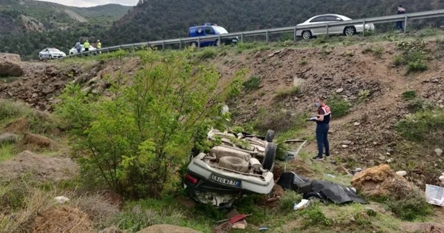 Uçuruma devrilen otomobildeki sürücü öldü