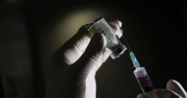 Polonya’da çocuklara koronavirüs aşısı başlıyor