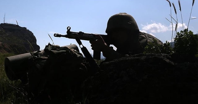 Yüksekova&#039;da 3 PKK&#039;lı terörist öldürüldü