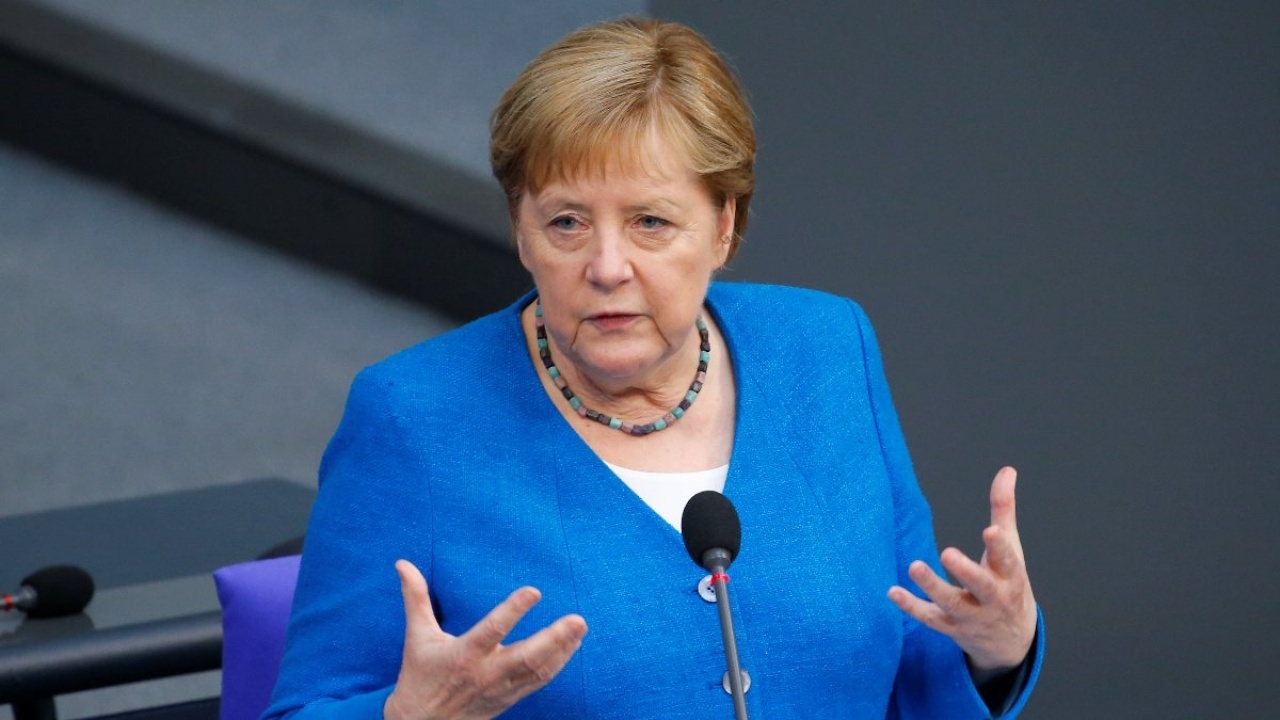 Angela Merkel&#039;den Türkiye&#039;yle işbirliği çağrısı