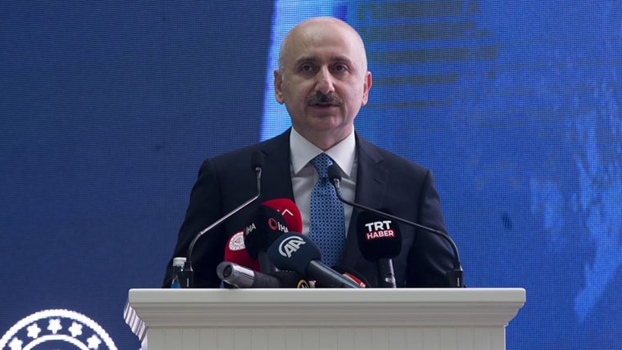 Bakan Karaismailoğlu: 5G, internet hızını 100 kat artıracak