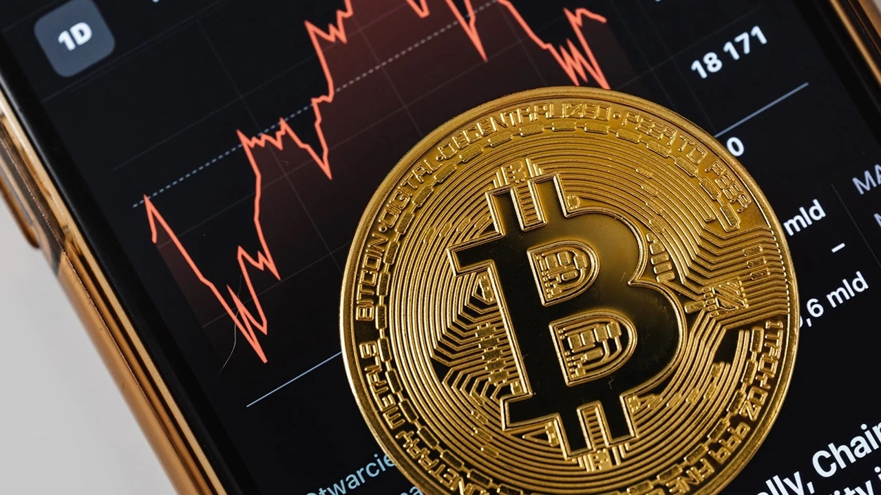 Bitcoin 30 bin doların altına geriledi