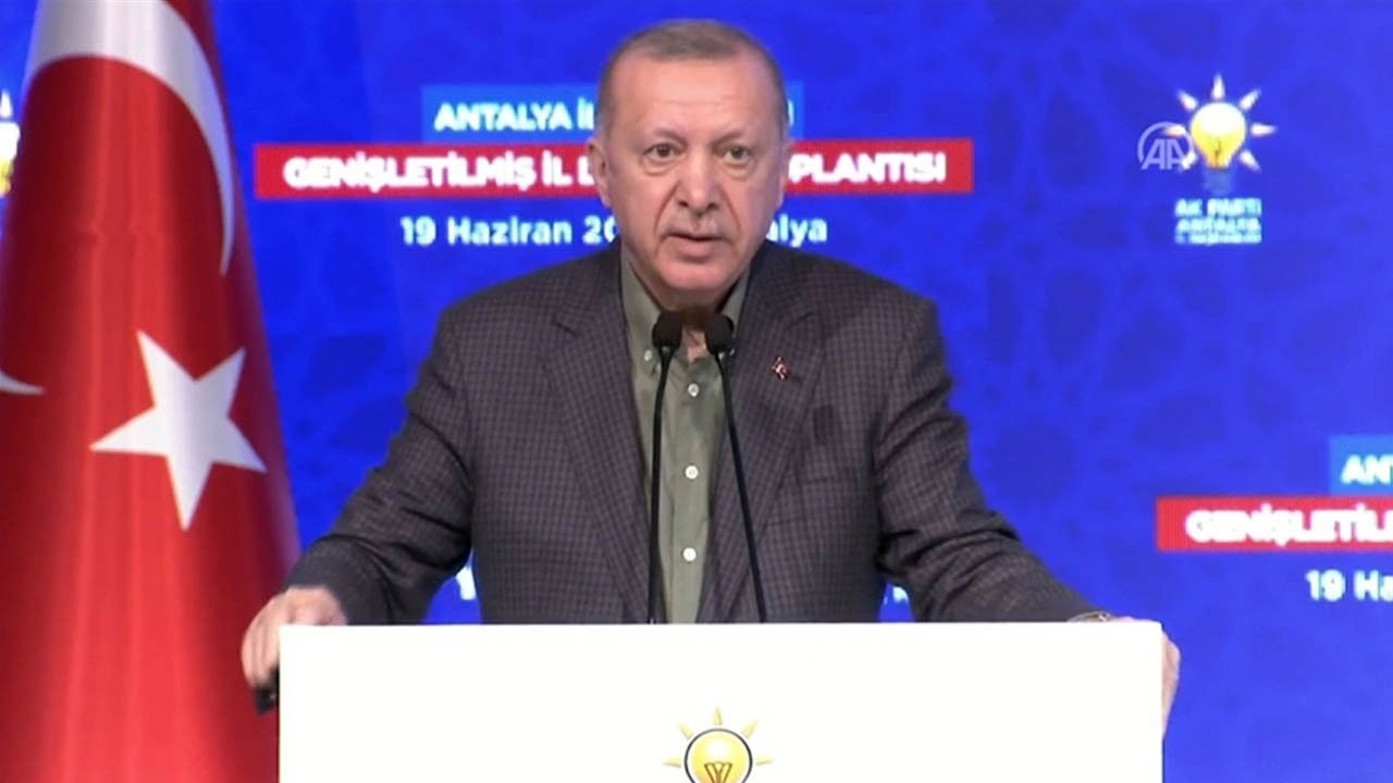 Cumhurbaşkanı Erdoğan: İzmir saldırısı amiraller bildirisi aynı