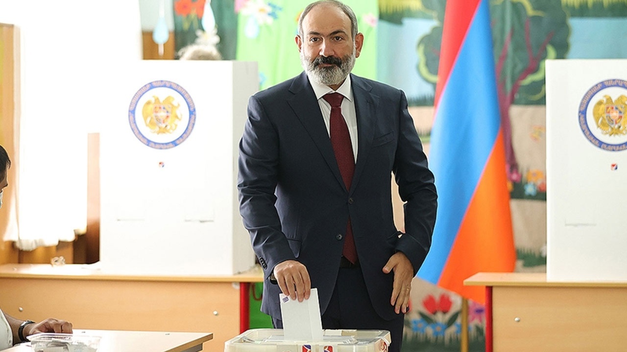 Ermenistan&#039;da seçimi Paşinyan’ın partisi kazandı