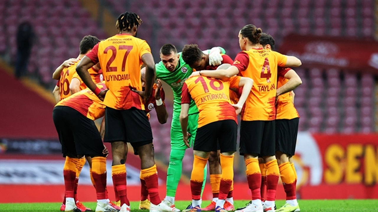 Galatasaray&#039;ın Şampiyonlar Ligi&#039;ndeki rakibi belli oldu