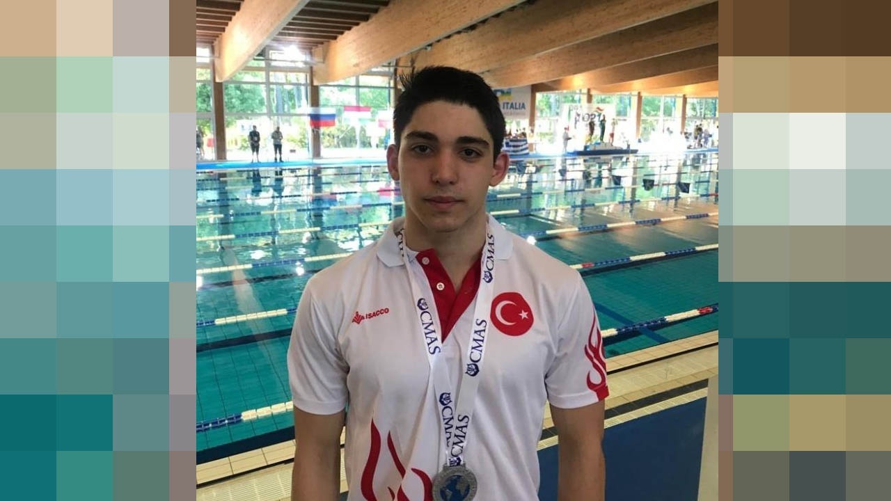 Genç milli yüzücü Kaan Kahraman dünya ikincisi oldu