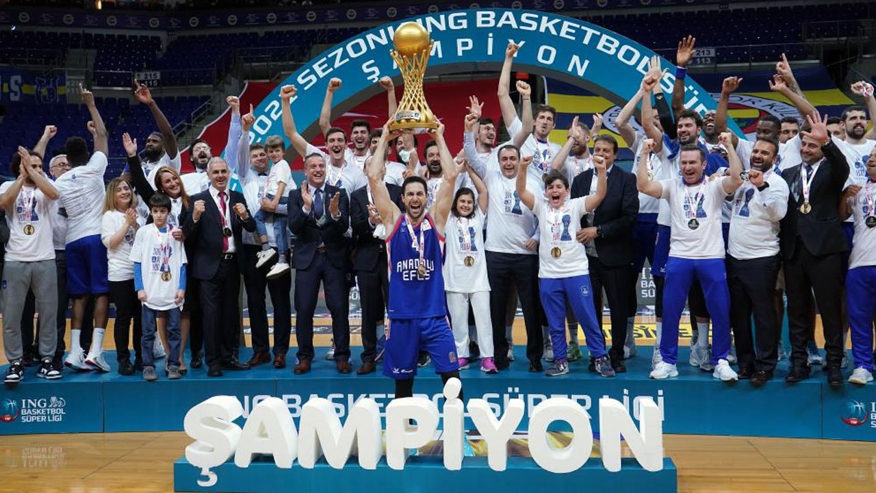 ING Basketbol Süper Ligi şampiyonu Anadolu Efes