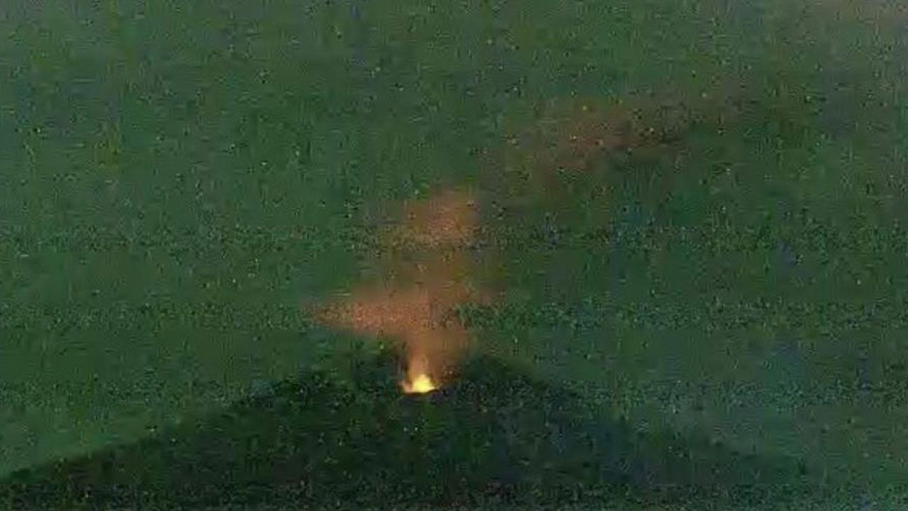 Japonya&#039;daki yanardağ harekete geçti patlama meydana geldi