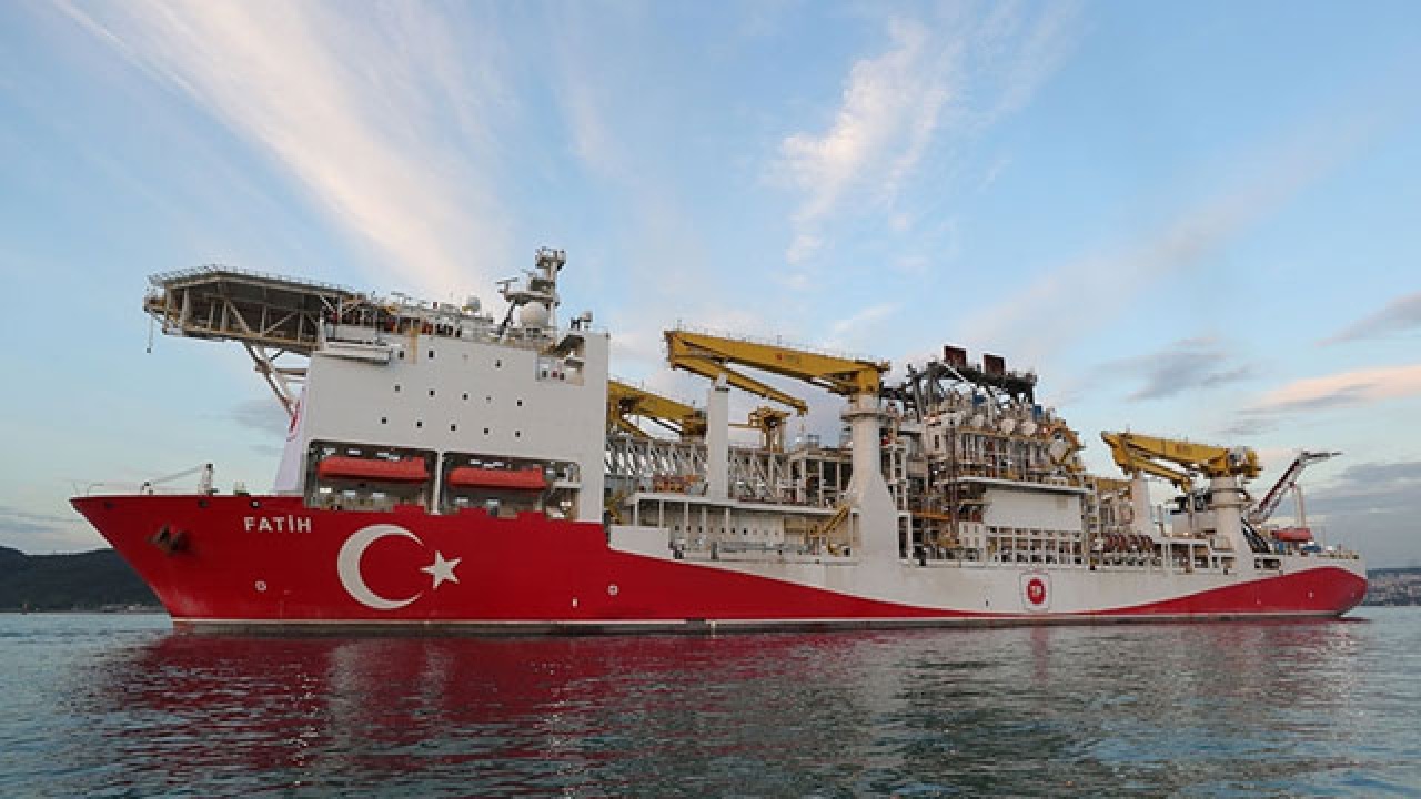 Karadeniz&#039;deki keşiflerin Türkiye ekonomisine etkisi 6 milyar dolar