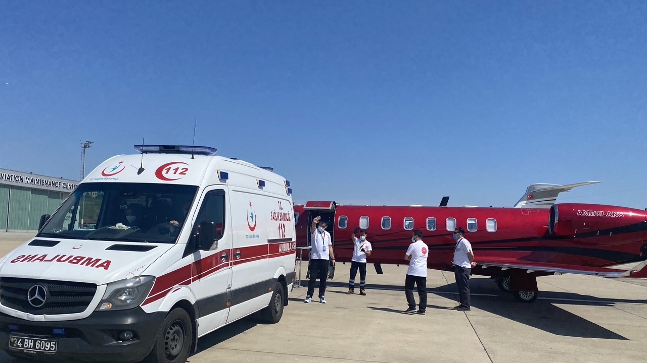 Minik Nura İsa&#039;nın ambulans uçakla sağlığa yolculuğu