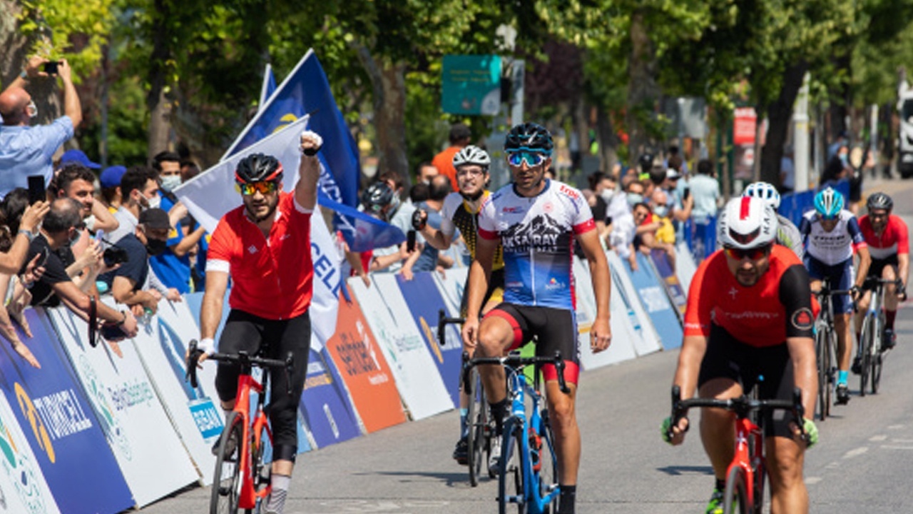 Turkcell GranFondo İstanbul&#039;da bisiklet şöleni