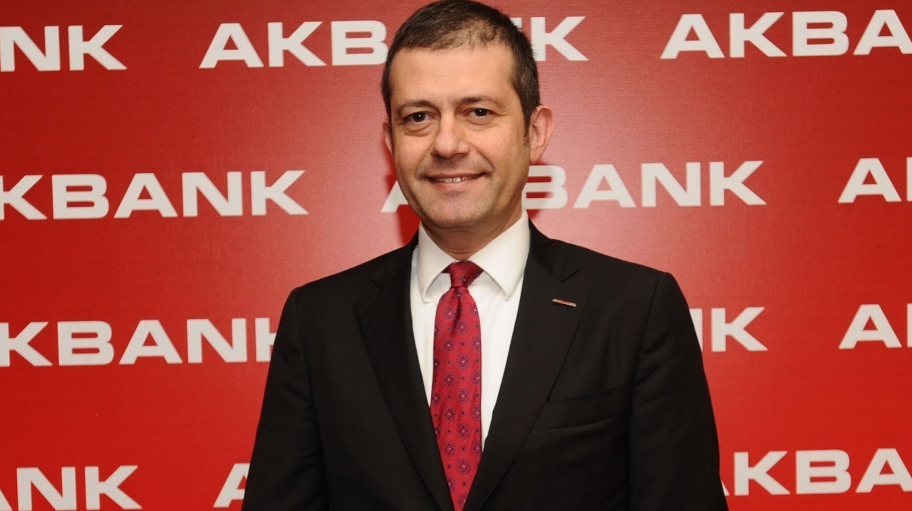 Akbank CEO’SU yaşananları anlattı: Kişisel veriler güvende