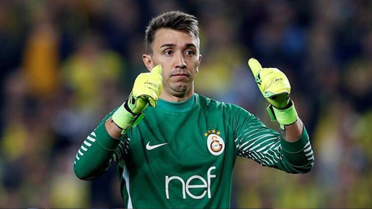 Beşiktaş&#039;ın transferini Fernando Muslera yapacak! Son dakika transfer haberleri